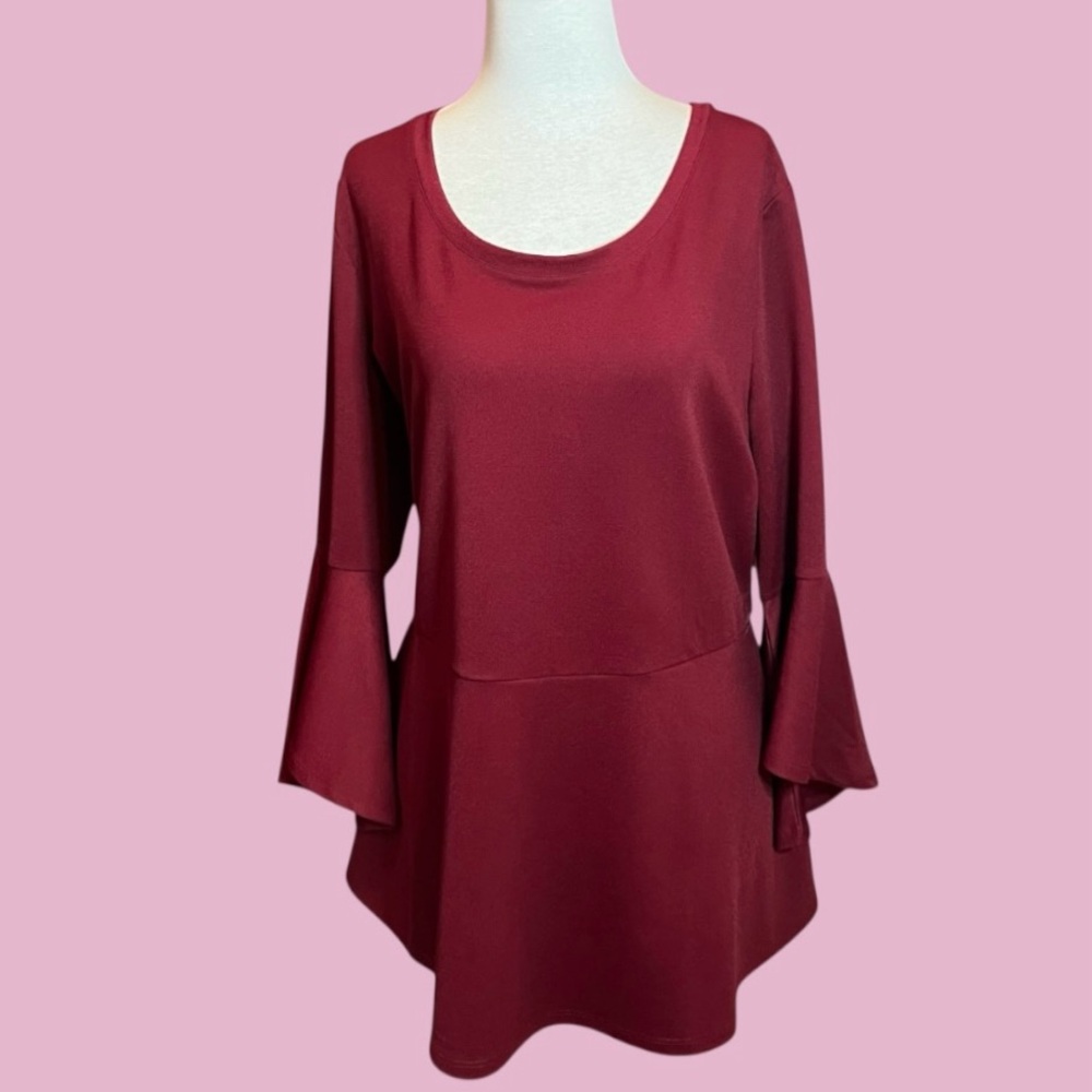 Isaac Mizrahi~Women’s Red Bell Sleeve Blouse—Size L